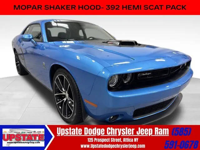 2016 Dodge Challenger 392 Hemi Scat Pack Shaker RWD photo