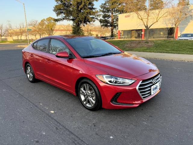 2017 Hyundai Elantra SE FWD photo