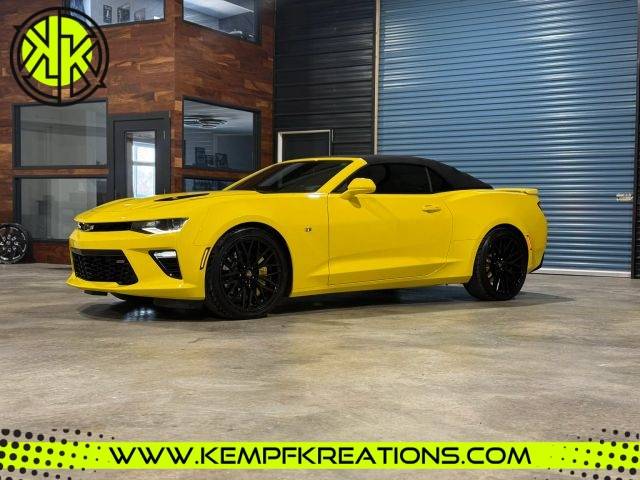 2016 Chevrolet Camaro 2SS RWD photo