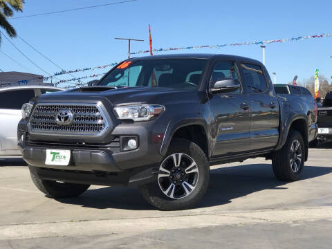 2016 Toyota Tacoma SR 4WD photo