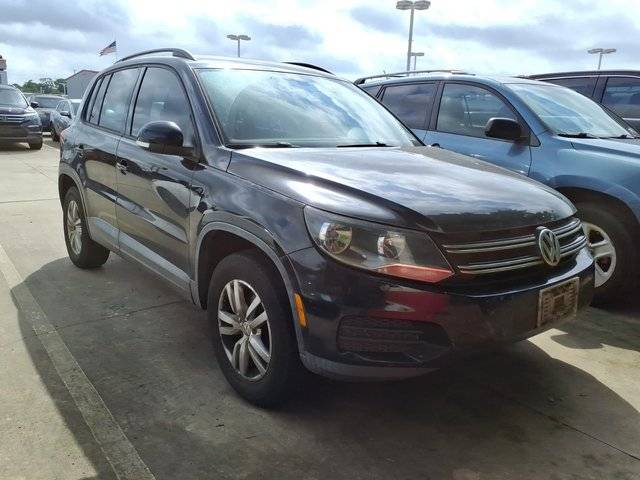 2016 Volkswagen Tiguan S FWD photo
