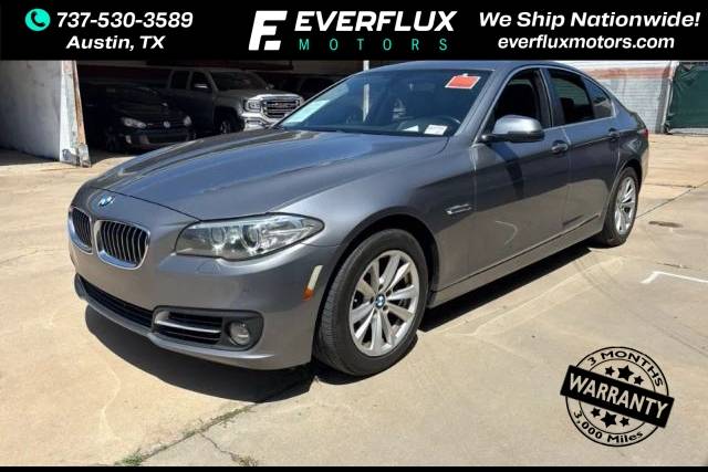 2016 BMW 5 Series 528i RWD photo
