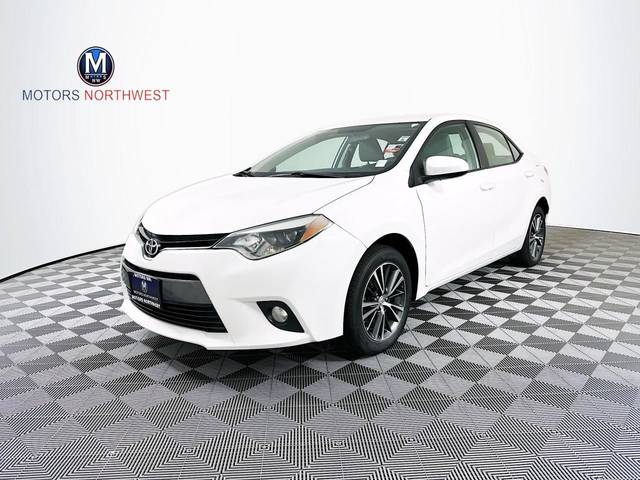 2016 Toyota Corolla LE Plus FWD photo