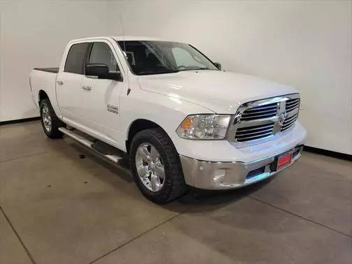 2016 Ram 1500 Big Horn 4WD photo