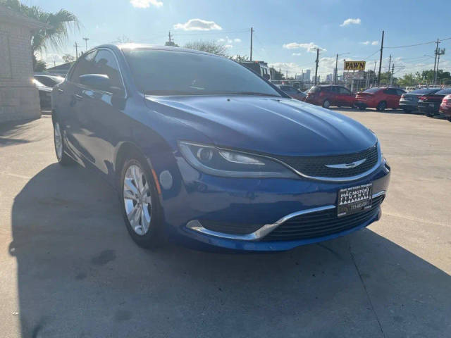 2016 Chrysler 200 Limited FWD photo