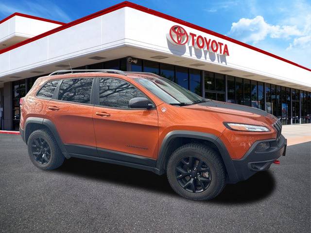 2016 Jeep Cherokee Trailhawk 4WD photo