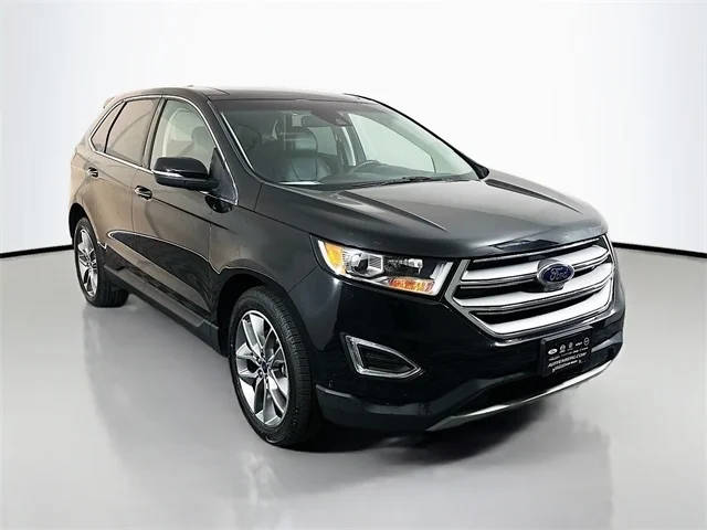 2016 Ford Edge Titanium AWD photo