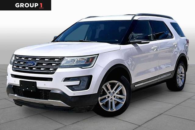 2016 Ford Explorer XLT FWD photo