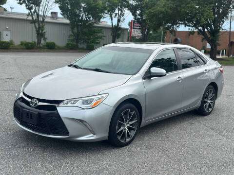 2015 Toyota Camry XSE FWD photo