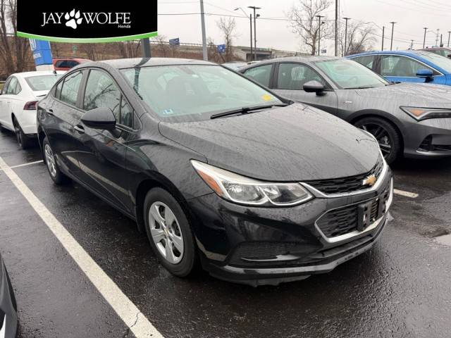 2016 Chevrolet Cruze LS FWD photo