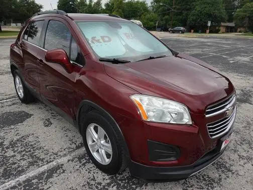 2016 Chevrolet Trax LT FWD photo