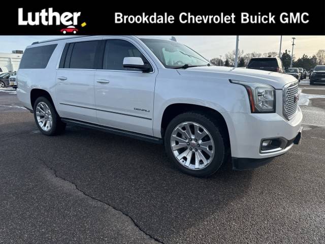 2016 GMC Yukon XL Denali 4WD photo