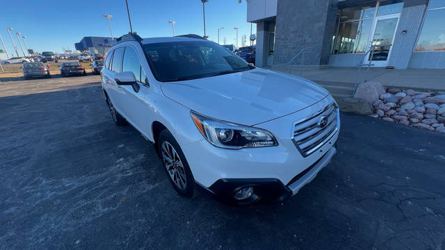 2016 Subaru Outback 2.5i Limited AWD photo