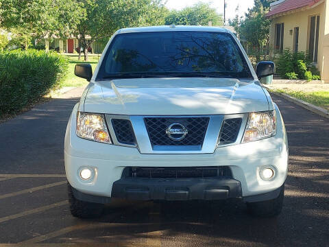 2016 Nissan Frontier Desert Runner RWD photo