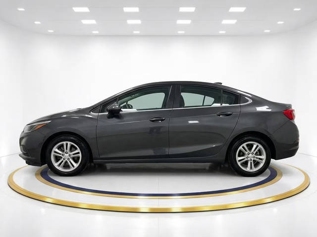 2016 Chevrolet Cruze LT FWD photo