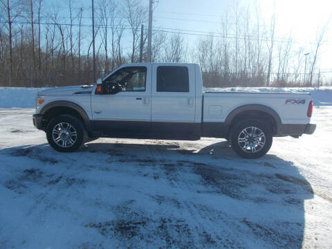 2016 Ford F-250 Super Duty Lariat 4WD photo