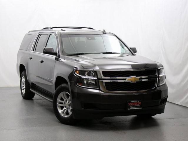 2016 Chevrolet Suburban LT 4WD photo