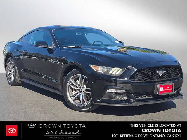 2016 Ford Mustang EcoBoost RWD photo