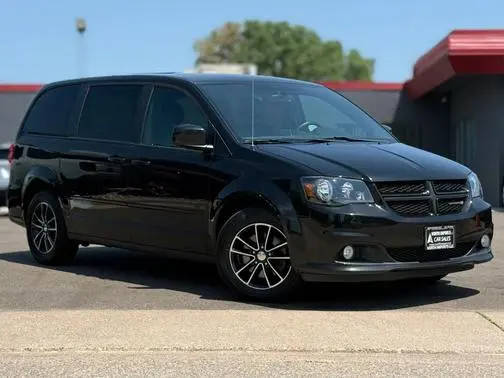 2016 Dodge Grand Caravan SXT Plus FWD photo