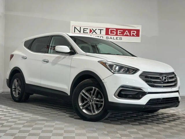 2017 Hyundai Santa Fe Sport 2.4L AWD photo