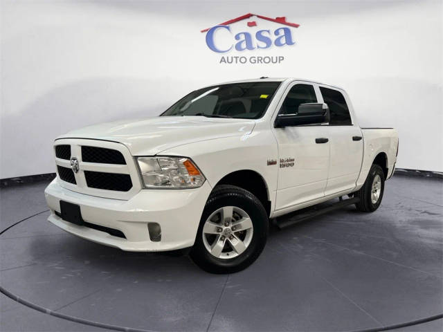 2016 Ram 1500 Express 4WD photo