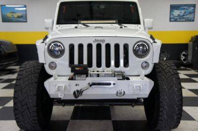 2016 Jeep Wrangler Unlimited Sahara 4WD photo