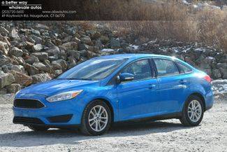 2016 Ford Focus SE FWD photo