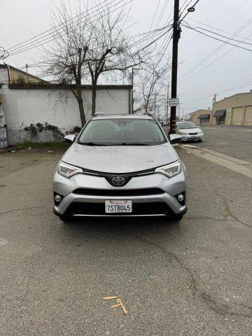 2016 Toyota RAV4 Limited AWD photo