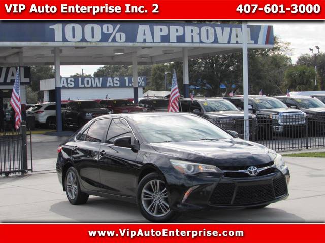 2016 Toyota Camry SE w/Special Edition Pkg FWD photo
