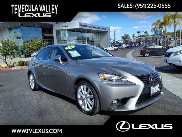 2016 Lexus IS  RWD photo