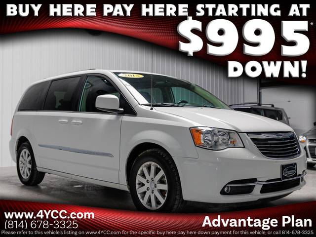 2015 Chrysler Town and Country Touring FWD photo