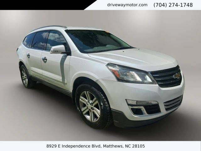 2016 Chevrolet Traverse LT FWD photo