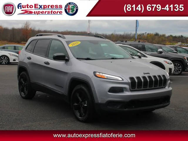 2016 Jeep Cherokee Altitude 4WD photo