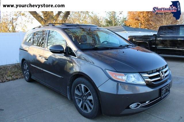 2016 Honda Odyssey Touring Elite FWD photo