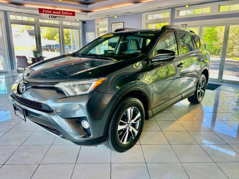 2016 Toyota RAV4 XLE AWD photo