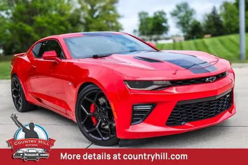 2016 Chevrolet Camaro 2SS RWD photo