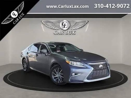 2016 Lexus ES  FWD photo