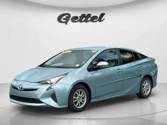 2016 Toyota Prius Four FWD photo