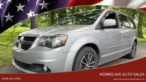 2016 Dodge Grand Caravan SXT Plus FWD photo