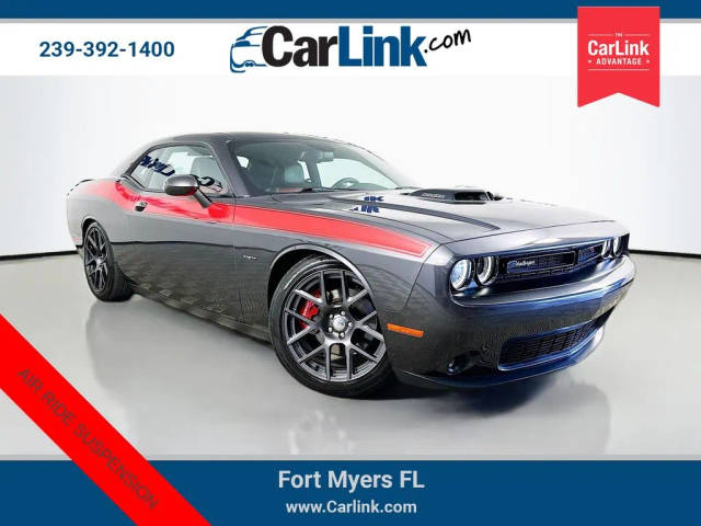 2016 Dodge Challenger R/T Plus Shaker RWD photo