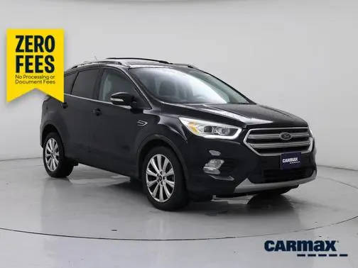 2017 Ford Escape Titanium 4WD photo