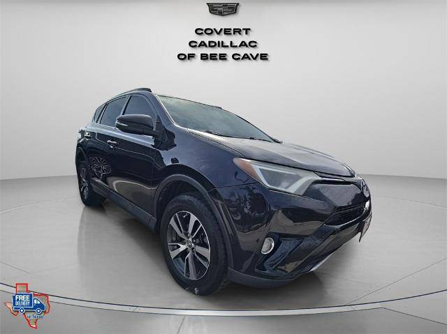 2016 Toyota RAV4 XLE FWD photo