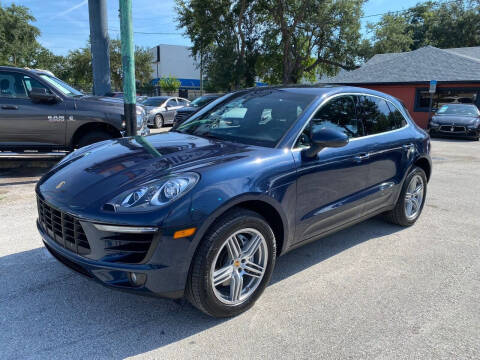 2016 Porsche Macan S AWD photo