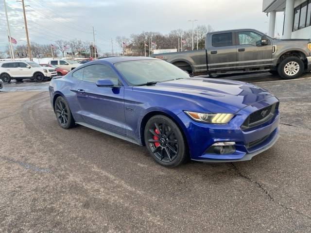 2016 Ford Mustang GT RWD photo