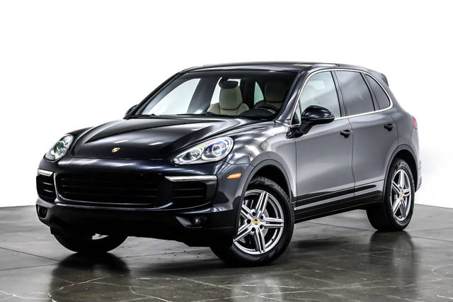 2016 Porsche Cayenne S AWD photo