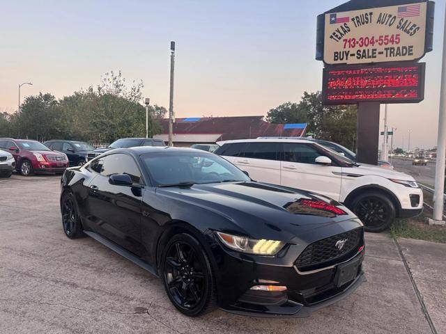 2016 Ford Mustang V6 RWD photo