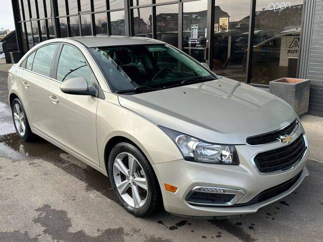 2016 Chevrolet Cruze LT FWD photo
