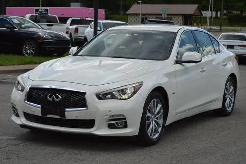 2016 Infiniti Q50 2.0T Premium AWD photo