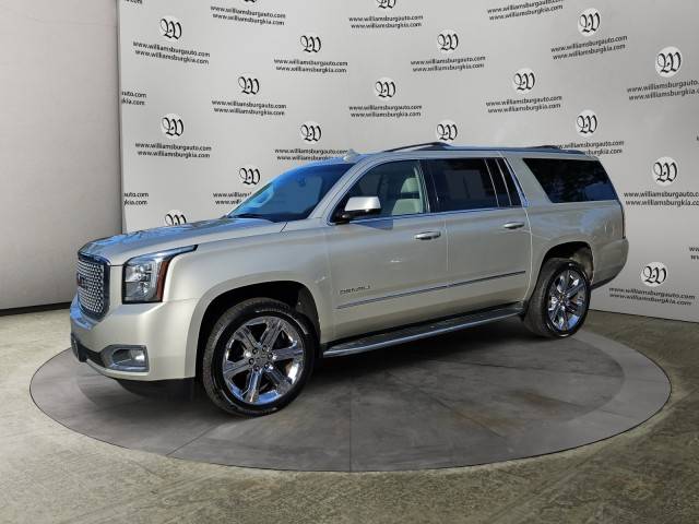 2016 GMC Yukon XL Denali 4WD photo