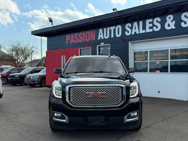 2016 GMC Yukon Denali 4WD photo